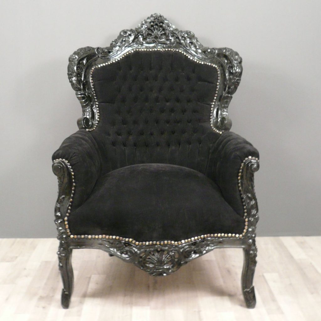 Baroque Style Fauteuil: A Timeless Elegance